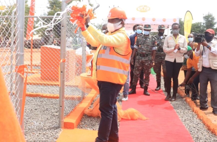 Posto Administrativo de Mitande Em Niassa Ligado à Rede Eléctrica Nacional