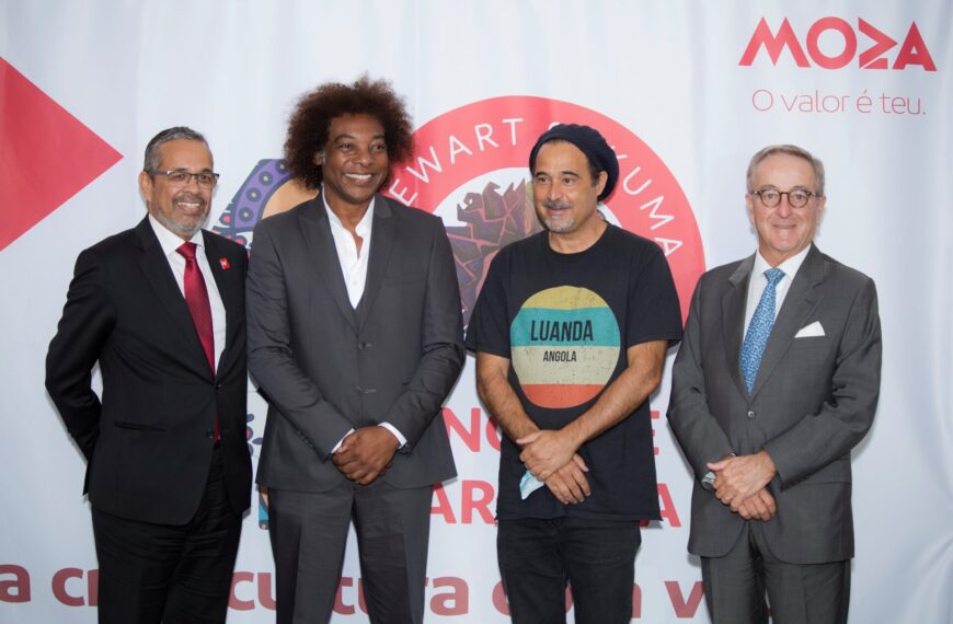 Moza Banco Promove os 40 Anos de Carreira de Stewart Sukuma