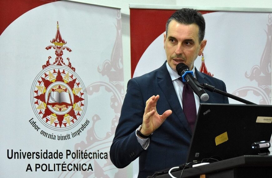 Embaixador da União Europeia em Moçambique Vê Enorme Potencial de Moçambique Crescer