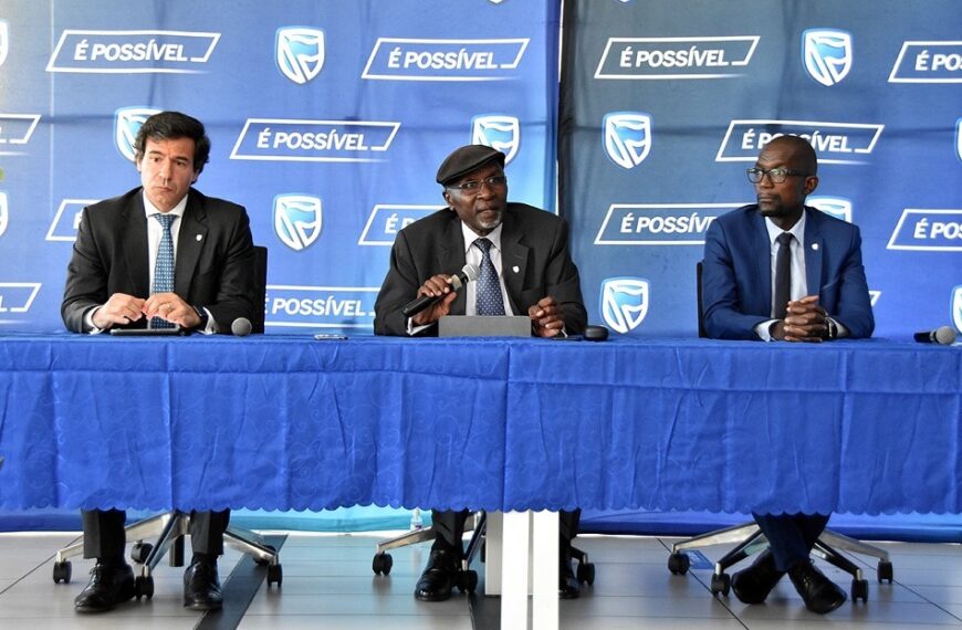 Bernardo Aparício Substitui William le Roux na Administração do Standard Bank