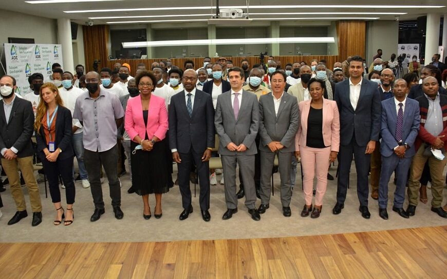 Tmcel Apoia II Edição do Hack4Moz com Mateus Magala no Lançamento da Iniciativa