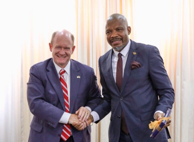 Delegação do Congresso dos Estados Unidos Visita Moçambique e Reúne Com o Estado