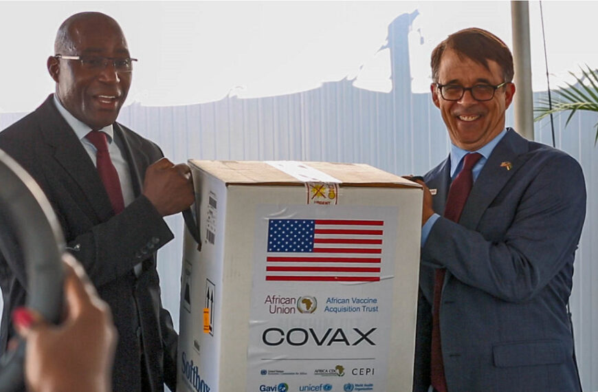 1,3 Milhões de Doses de Vacinas Pfizer Para Idades Entre 12 e 17 Anos de Moçambicanos