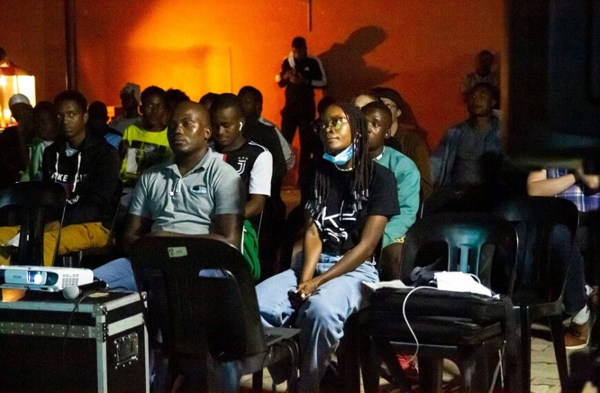 CCMA em Parceria e a Delegação da União Europeia Exibem Cinema aos Bairros de Maputo