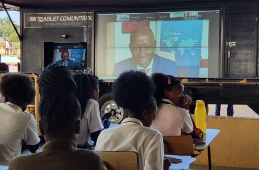 Assistente do Secretário-geral da ONU Fala Sobre Ambiente Digital com Crianças da África Austral