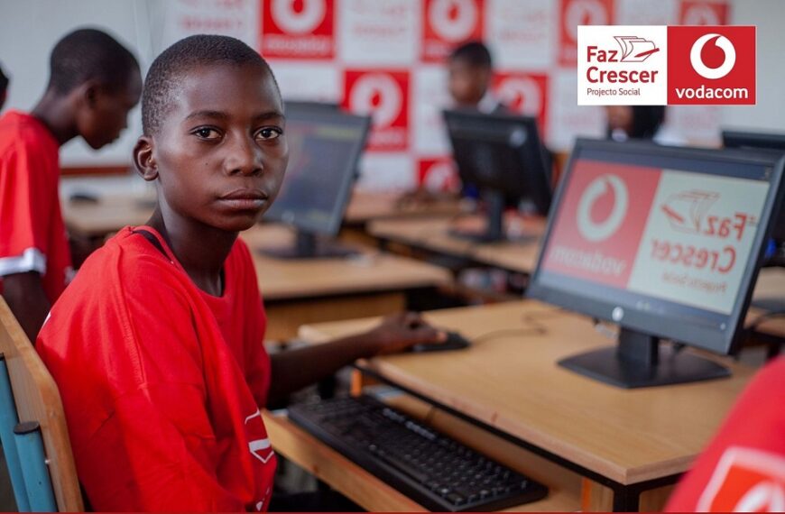 Escola Secundária de Namaacha Já Tem Sala de Informática Oferecida pela Vodacom