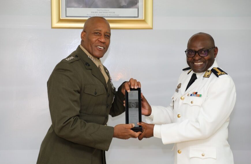 Fuzileiro Naval Americano em Maputo Para Coordenar o Fim do Conflito em Cabo Delgado