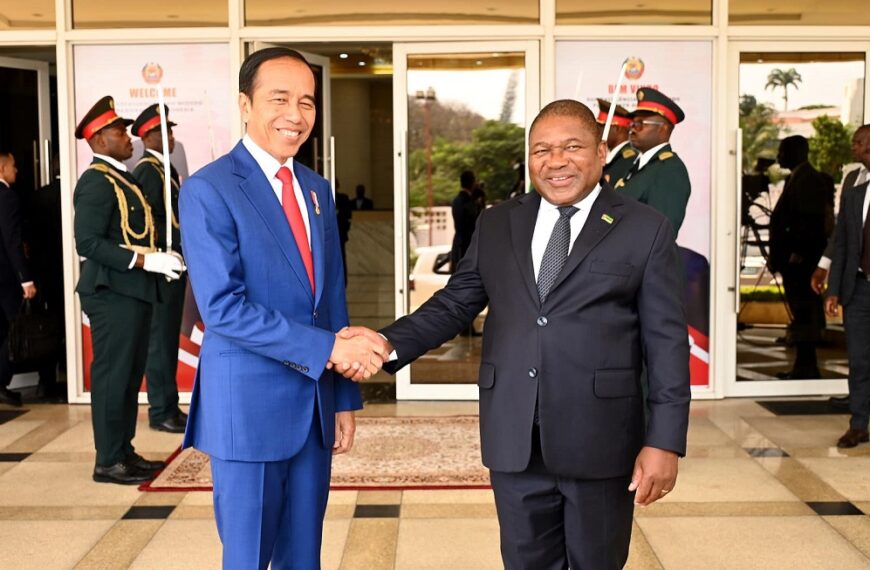 Filipe Jacinto Nhusi Reunido com Presidente da Indonésia Joko Widodo em Maputo