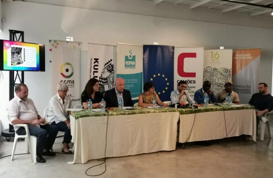 Festival Gala Gala Com Música, Dança, Teatro, Literatura, Multimédia e Actividades Para Crianças