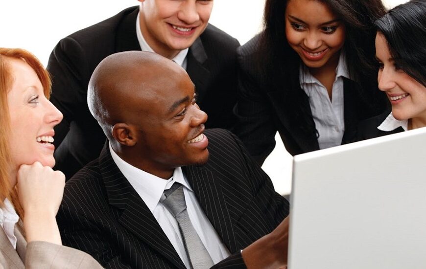 CONTACT Investe em Formação e Consultoria Para o Ciclo 2023/2024