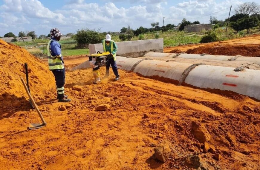 Sobre Esquemas nas Obras Públicas Financiadas Pelo Banco Mundial no Município da Matola