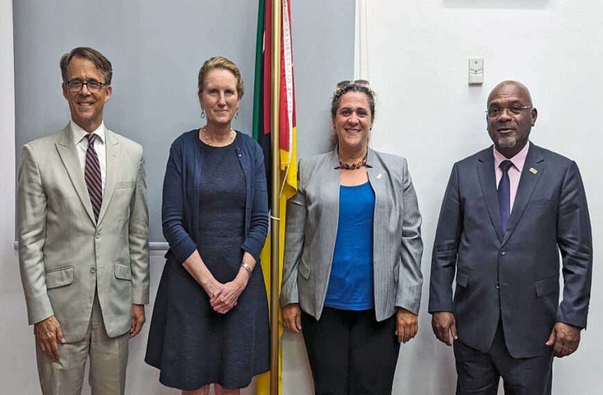 Administradora Adjunta da USAID Isobel Coleman Encerra Visita a Moçambique