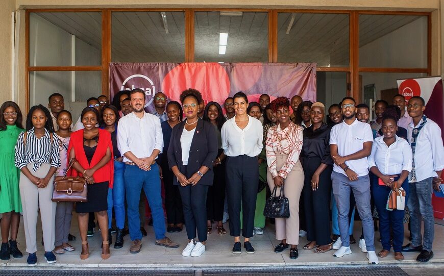 Absa Bank Moçambique Já Capacitou Mais de 18 Mil Jovens Para o Mercado de Trabalho