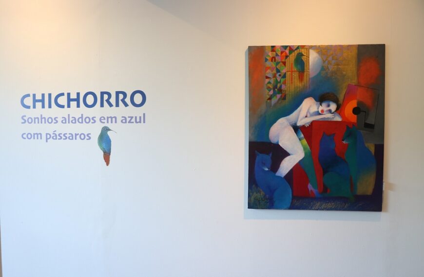 Chichorro Inaugura a Exposição “Sonhos Alados em Azul com Pássaros” em Maputo