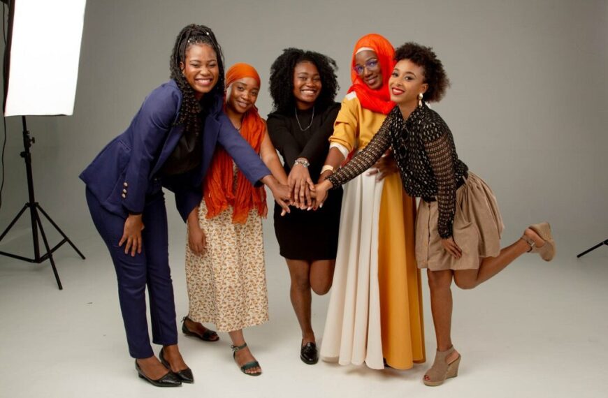 ‘Ex-Amicíssimas’: Nova Série Sobre Amizade Feminina Estreia Brevemente no Maning Magic