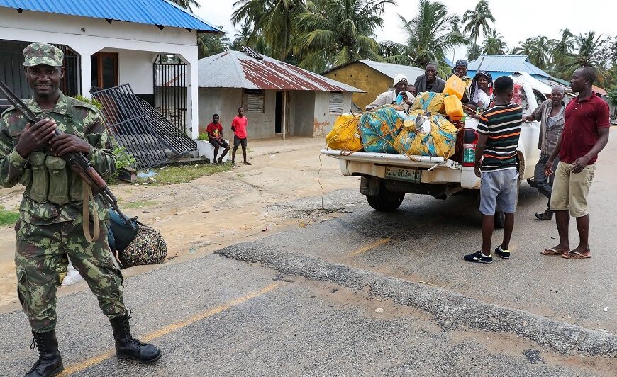 FADM Dizem Que Já Repeliram os Terroristas de Macomia e Estão em Fuga Para Mucojo