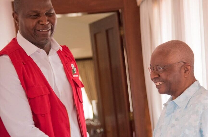 Daniel Chapo: Primeiro Armando Emílio Guebuza e Depois Joaquim Alberto Chissano?