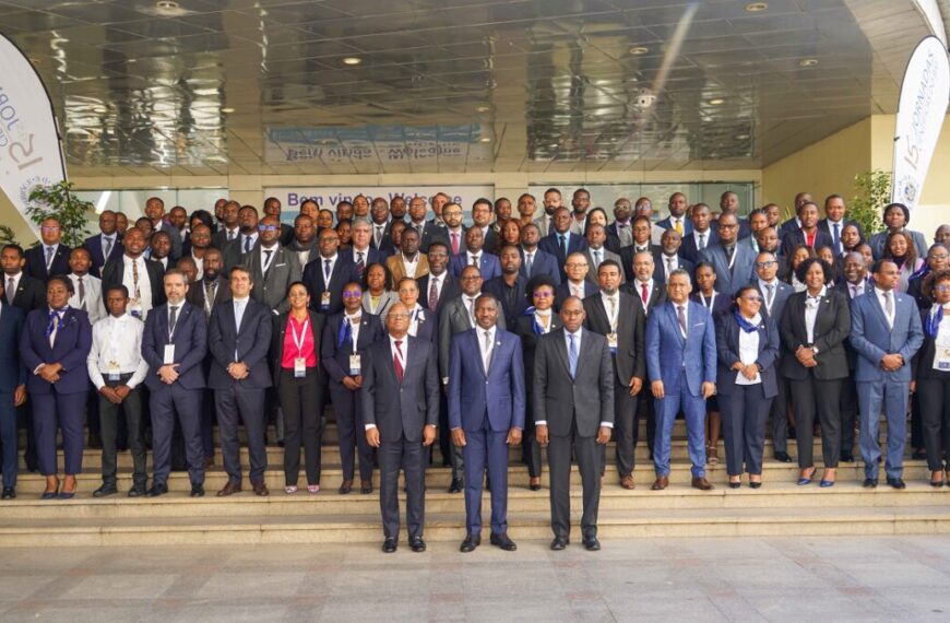 BM Realiza Jornadas Cientificas com Foco na Interacção Entre Politica Monetária e Fiscal