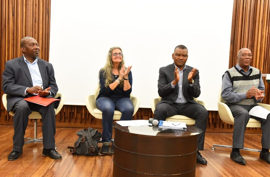Lançada no Auditório do BCI a Obra “A Nossa História em Chimoio” com Hélder Muteia