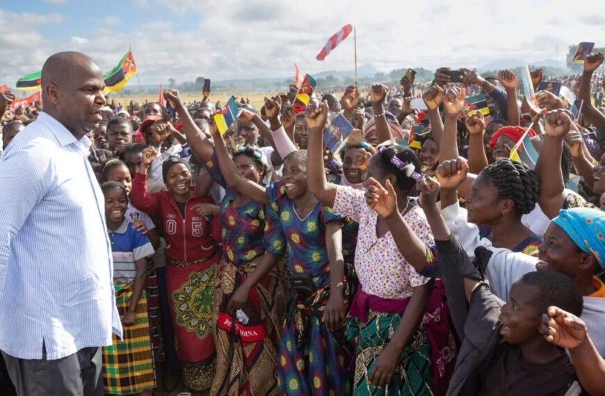Presidente Chapo Condena Violência Pós-eleitoral em Comício na Provincia de Tete