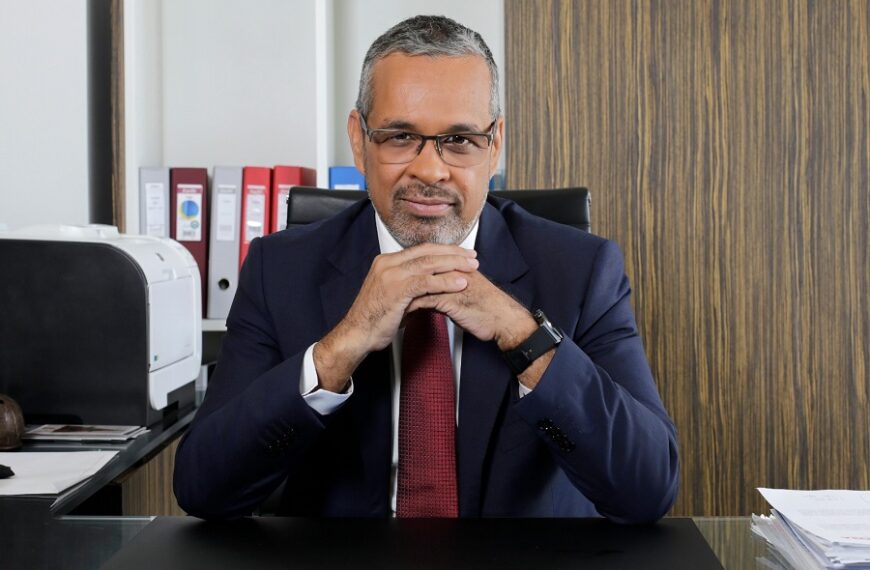 Manuel Soares Acumula Funções como PCA Interino do Moza Banco