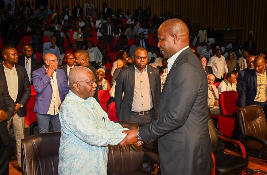 Presidente Chapo Destaca Legado de Bonifácio Gruveta Como Exemplo de Patriotismo para Juventude