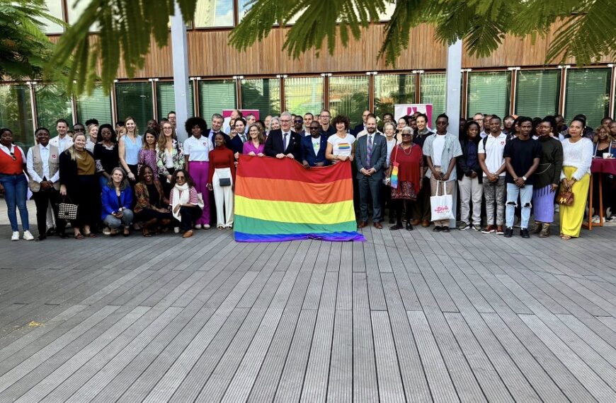 LAMBDA e Diplomatas em Maputo Comemoram Dia Internacional Contra a Homofobia, Bifobia e Transfobia