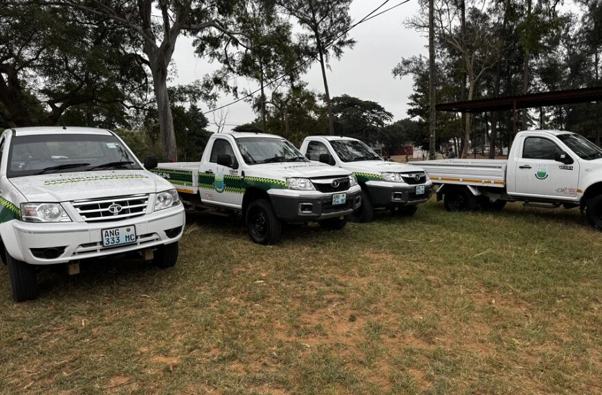 Shafee Sidat e o Show Sobre ‘Musculatura Empresarial’ no Município de Marracuene