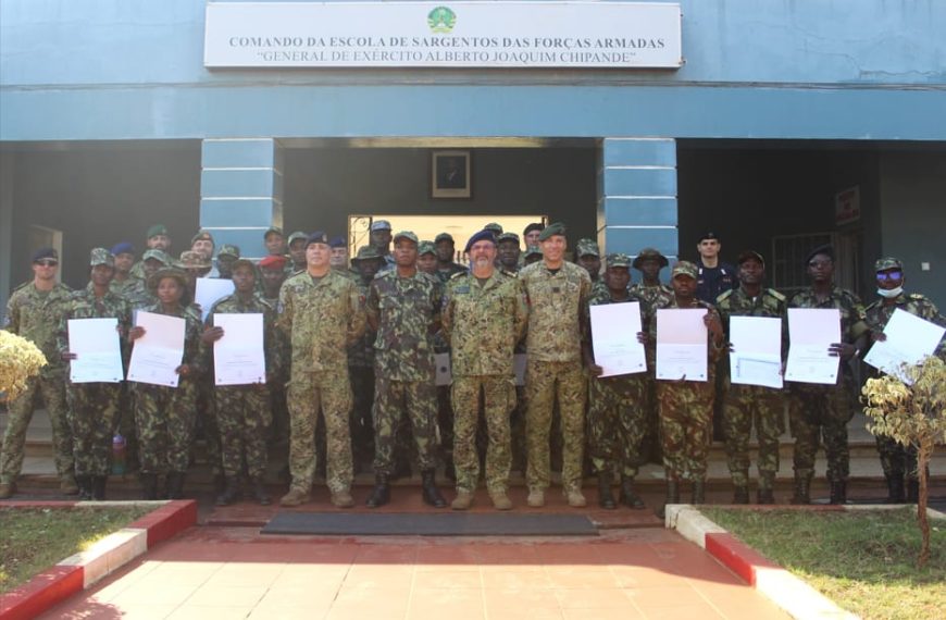 Militares Moçambicanos Concluem Programa de Liderança com Apoio da EUMAM MOZ