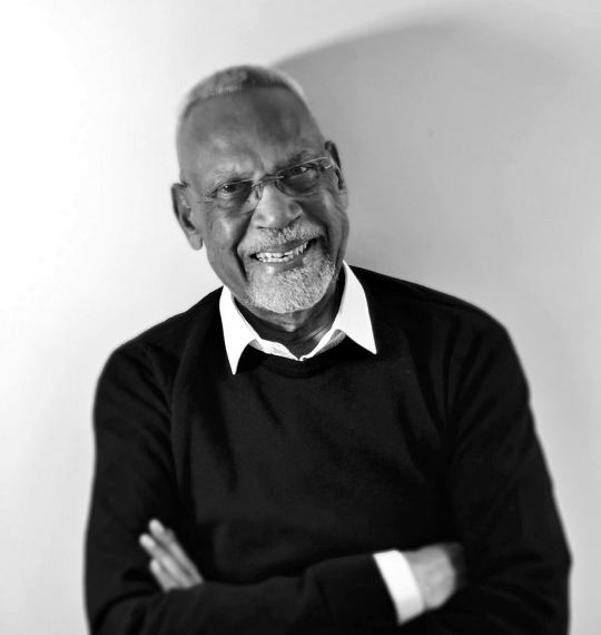 Lançamento do Livro “Traços de Uma Vida de Superação” de Murade Murargy