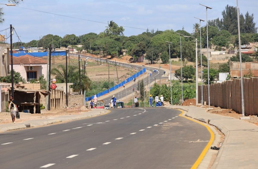 Estrada Molumbela – Khongolote Reabre Segunda-feira Dia 3 de Novembro