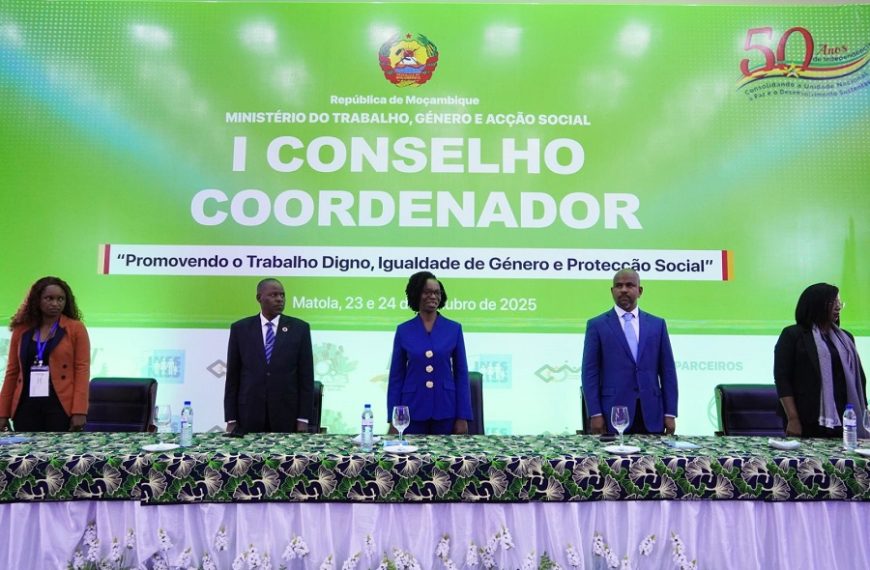 Ivete Alane Abre I Conselho Coordenador do Ministério do Trabalho, Género e Acção Social