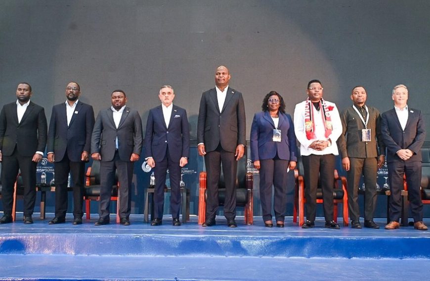 Daniel Chapo Ambiciona Transformar o País Num dos 10 Melhores Destinos Turísticos do Mundo