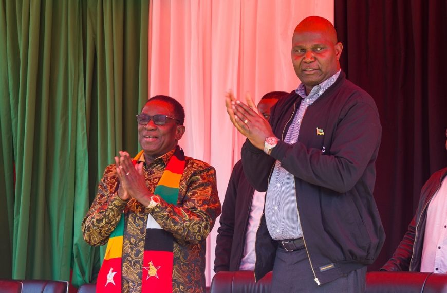 Presidente Daniel Chapo Recebe Homólogo do Zimbabwe Para Visita de Estado em Maputo