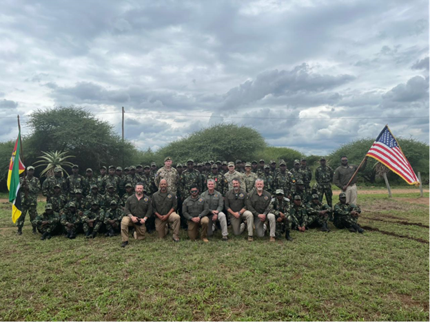 Governo dos Estados Unidos apoia programa de treinamento antiterrorista em Moçambique