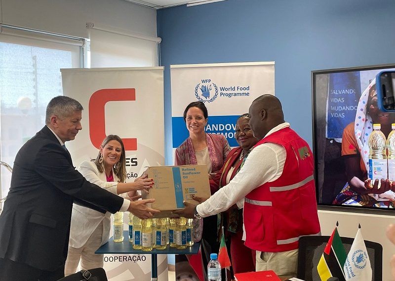 Ana Isabel Xavier Entrega Contribuição de Portugal Para Apoiar a Emergência em Moçambique