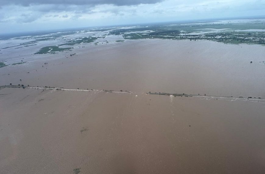 Suspensa Circulação de Viaturas na Estrada N1 Troço Manhiça/3 de Fevereiro Província de Maputo