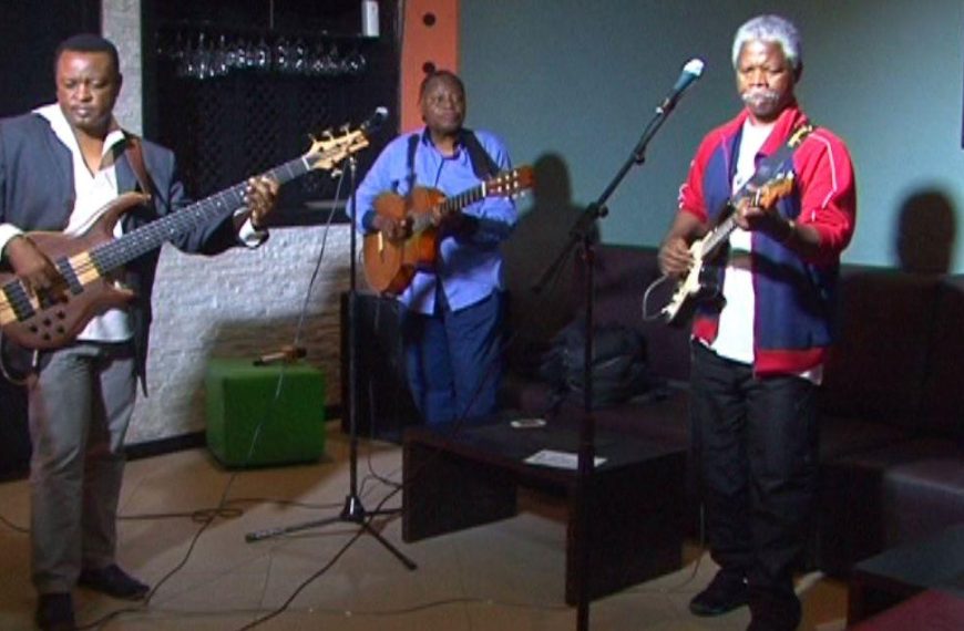 Tributo à Banda Alambique