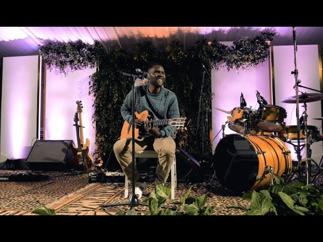 Deodato Siquir ao Vivo Numa Noite Inolvidável no Palco Black Mamba em Maputo