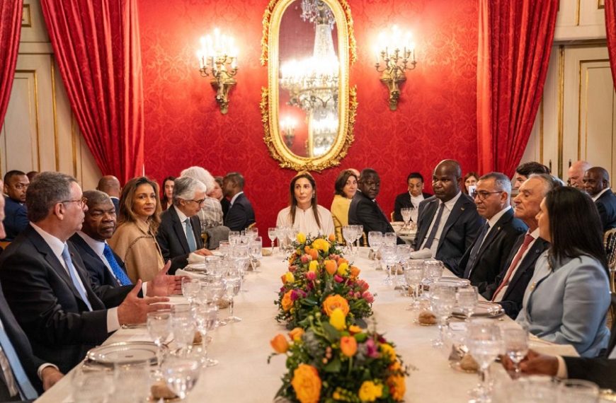 Maputo Ainda Não Reagiu as Alegações Sobre Embaraços Protocolares na Tomada de Posse da Tuga