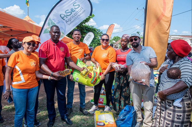 BCI Apoia Famílias Afectadas Pelas Cheias na Ilha Josina Machel Província de Maputo
