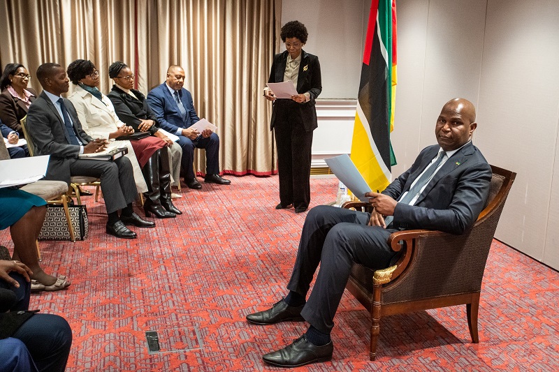 Daniel Chapo em Bruxelas Pressiona a União Europeia Para Retorno ao Apoio ao Desenvolvimento