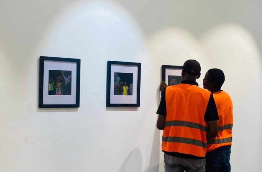 Inauguração da Exposição “Entre Raízes e Contemporaneidade” de Nelsa Guambe