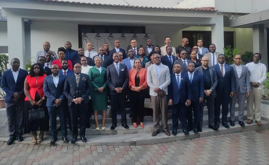 Lucas Chachine Empossa Representantes dos Pelouros da Câmara de Comércio de Moçambique