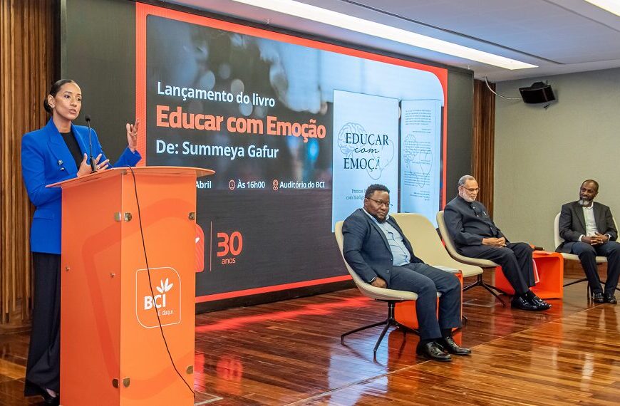 Summeya Gafur Apresenta Nova Obra Sobre Educação Emocional no BCI em Maputo