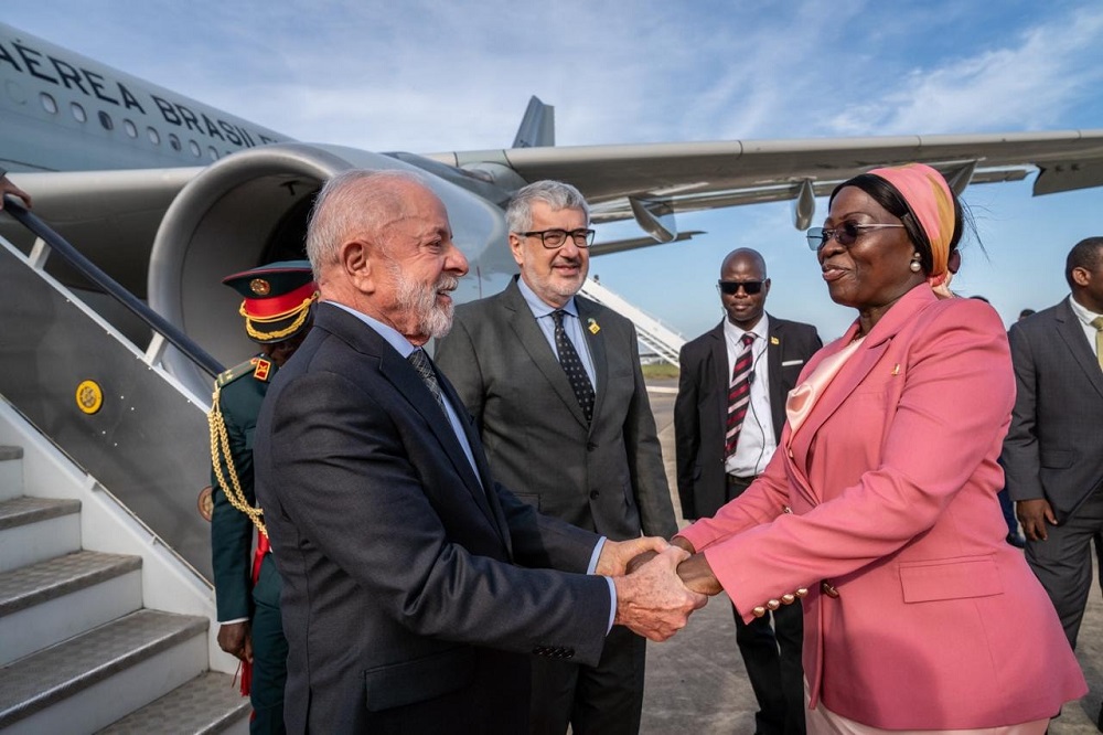 Senado do Brasil Aprova Reescalonamento e Suspensão da Divida de Moçambique