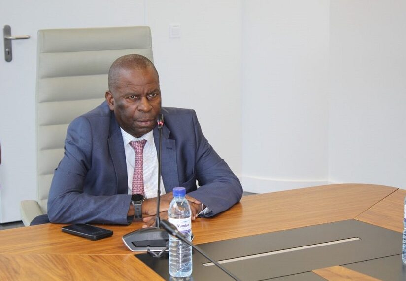 Governo Anuncia Medidas Para Travar a Corrida ao Açambarcamento dos Combustíveis