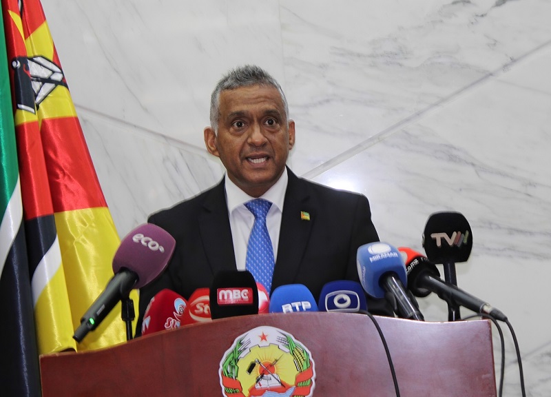 Falhas na Comunicação Exacerbam o Caos sobre a Crise dos Combustíveis em Moçambique