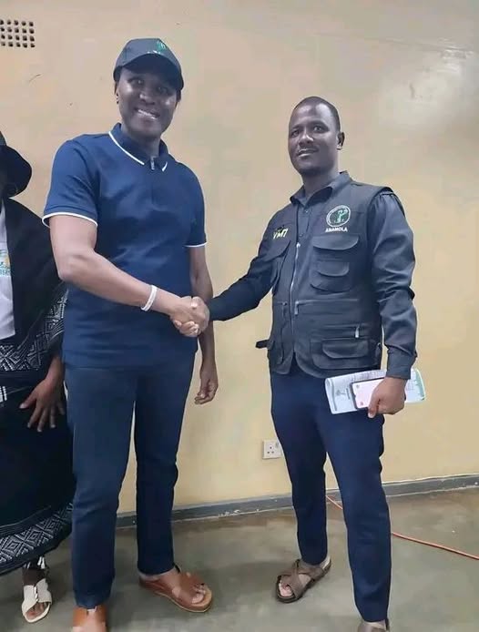 Venâncio Mondlane Principal Ausente na Sepultura do Coordenador Político do Anamola em Manica