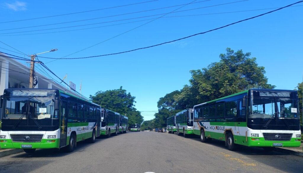 Novos Preços do Chapa em Pemba Quando Transportadores Interprovinciais Denunciam Exclusão no Subsídio
